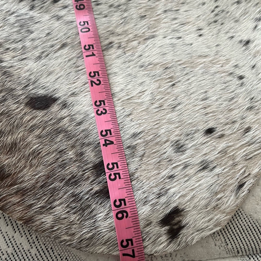 Spotted Cowhide Rug - Picture 2 of 6